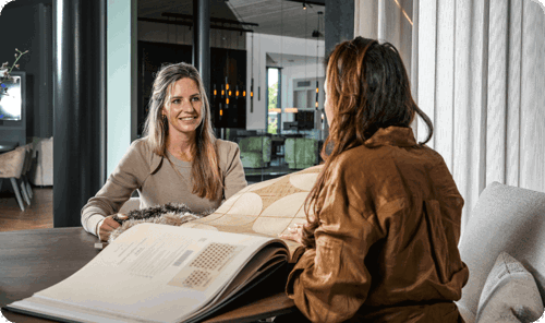 interieurarchitect-livingstone-in-gesprek-met-klant.png